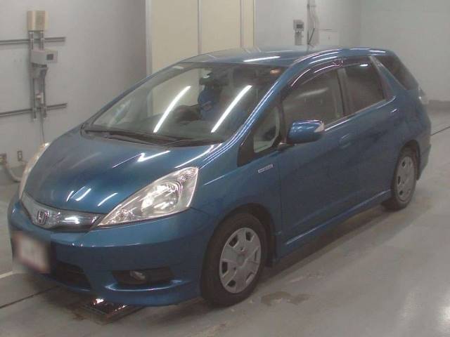 30012 HONDA FIT SHUTTLE GP2 2012 г. (CAA Tokyo)